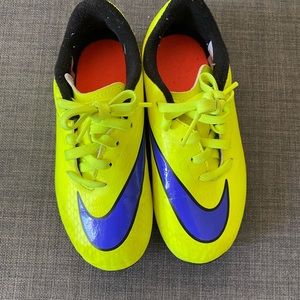 Kids Soccer Cleats
